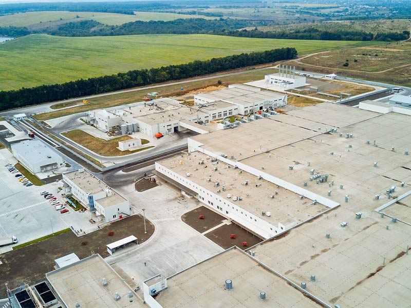 Featured image for “8 Most Popular Types of Commercial Roofing Systems (Pros & Cons)”