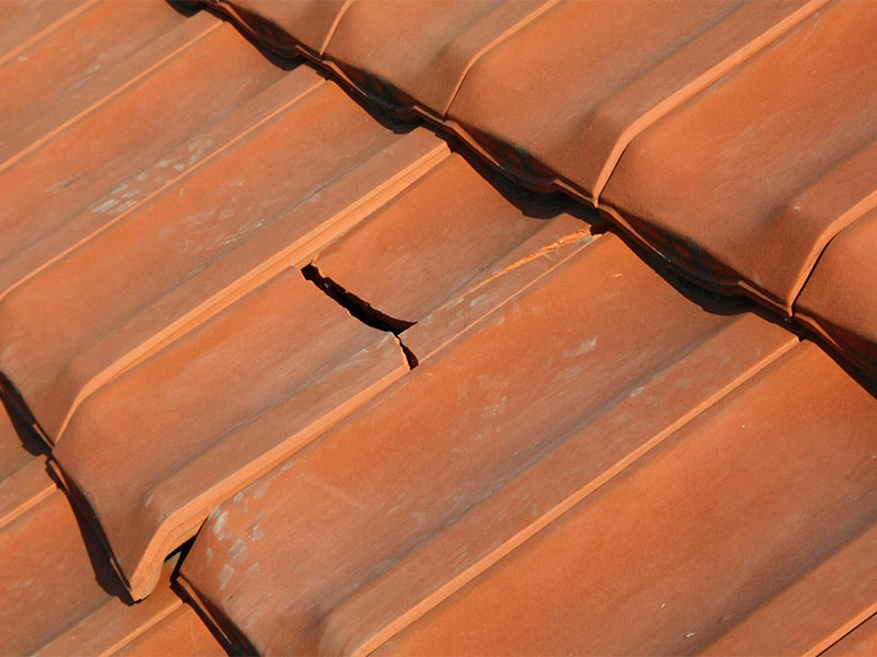 Featured image for “Tile Roof Leaking? (7 Likely Causes, Problem Areas, & More)”