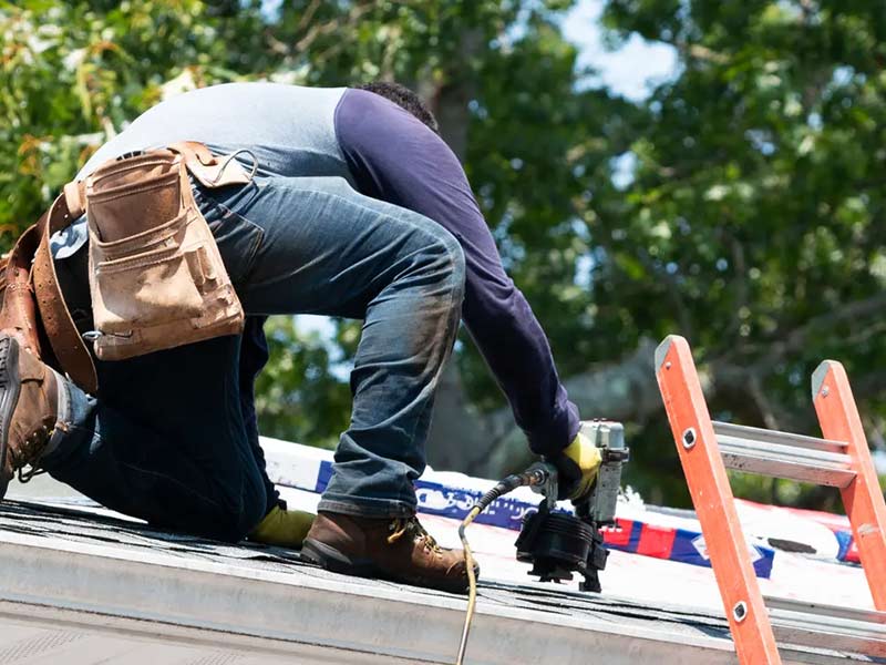 Featured image for “11 Step DIY Roof Replacement Guide for the Handy Homeowner”