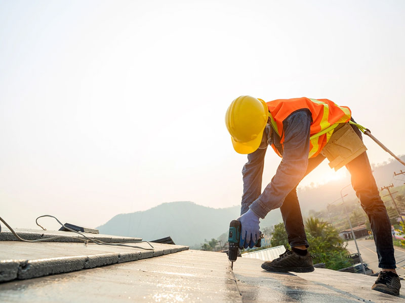 Featured image for “Commercial Roof Installation Do’s & Don’ts (Best Tips)”