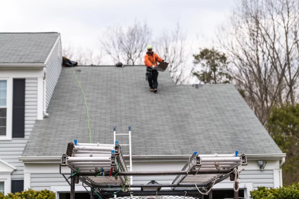 roofing contractor performs inspection for no cost